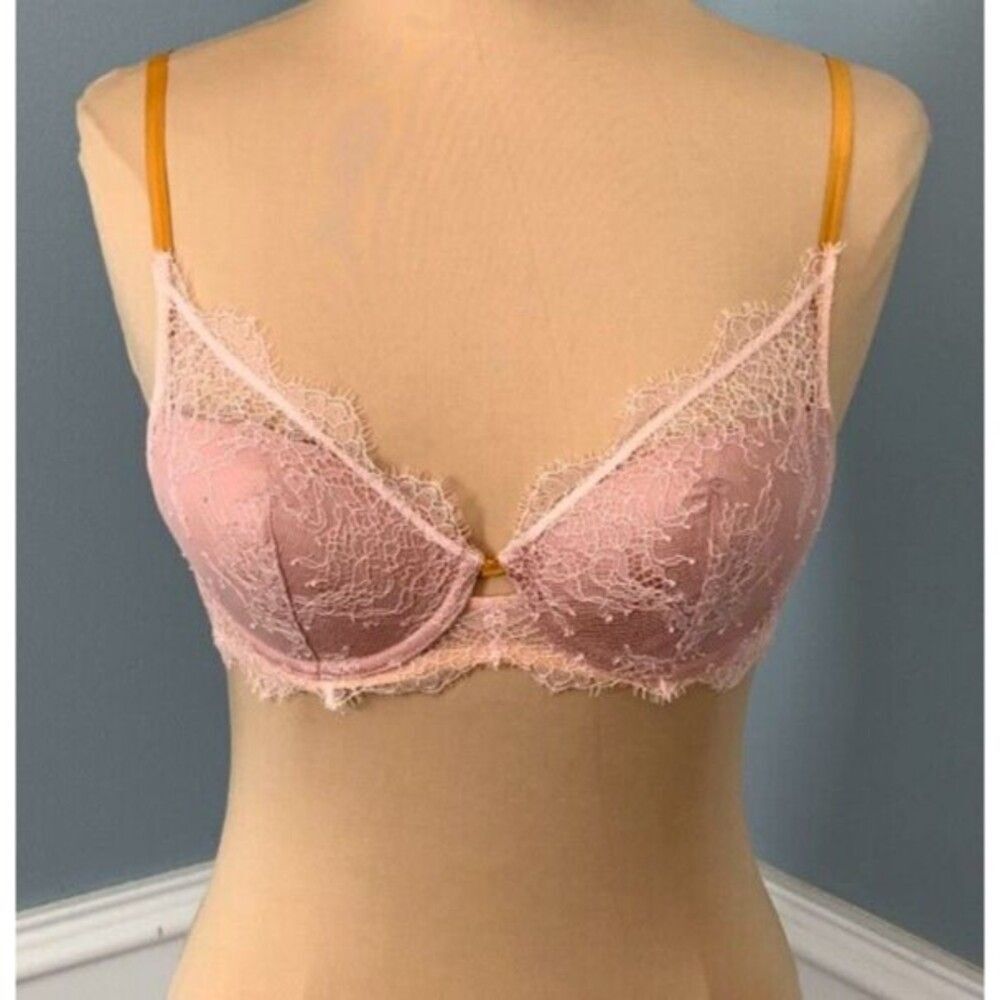Victoria's Secret Lightly Lined Plunge Bra 32D Lace Half Pad Pink